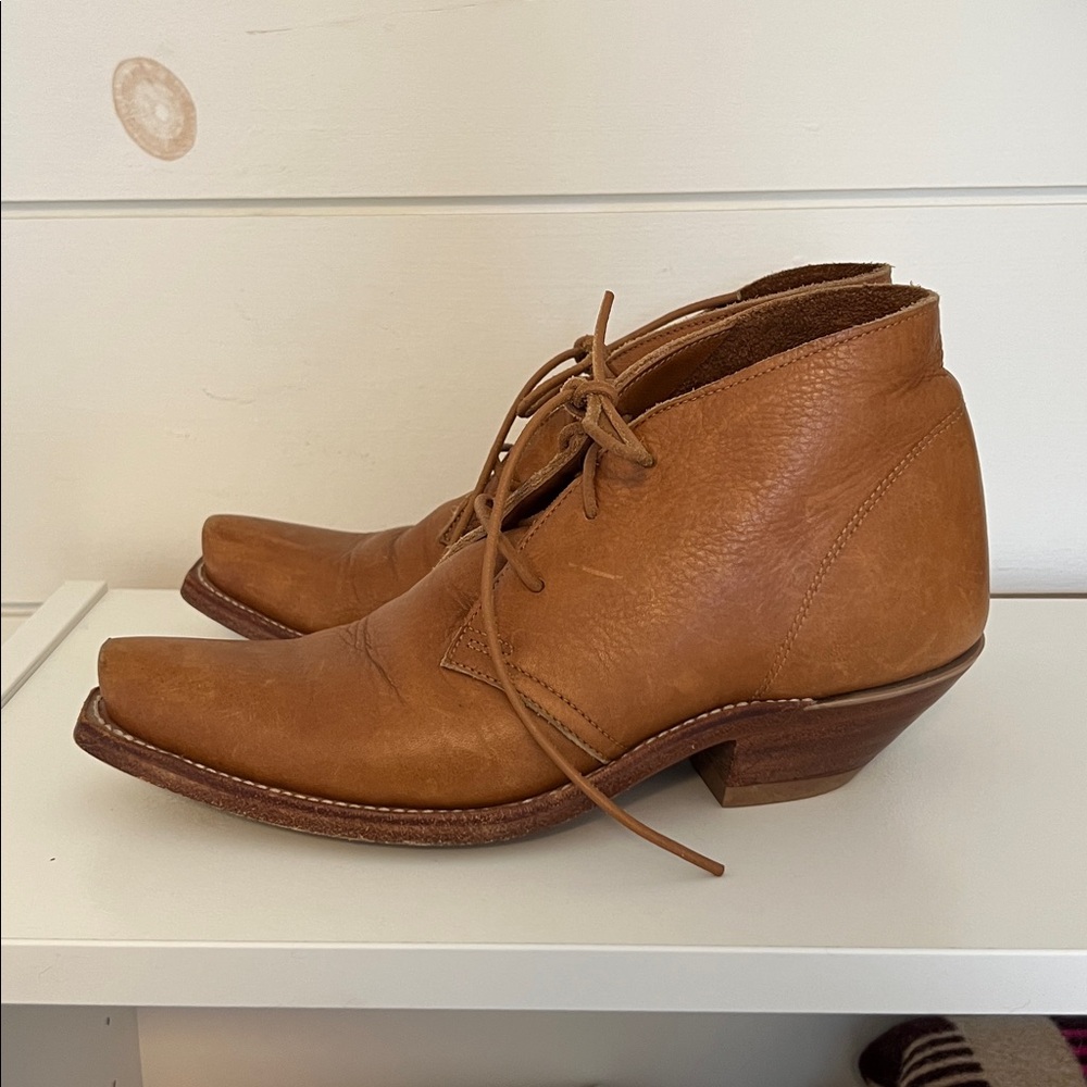 Cobra rock marfa Texas Women’s Tan Leather Ankle Boots -Lace-Up $576 - Picture 3 of 6